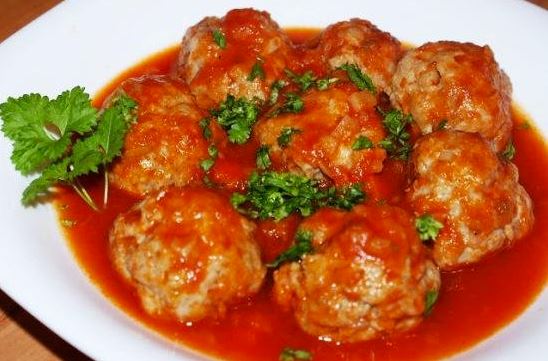 Meatballs-with-Ricotta-Tomato-Sauce-from-Simply-Recipes